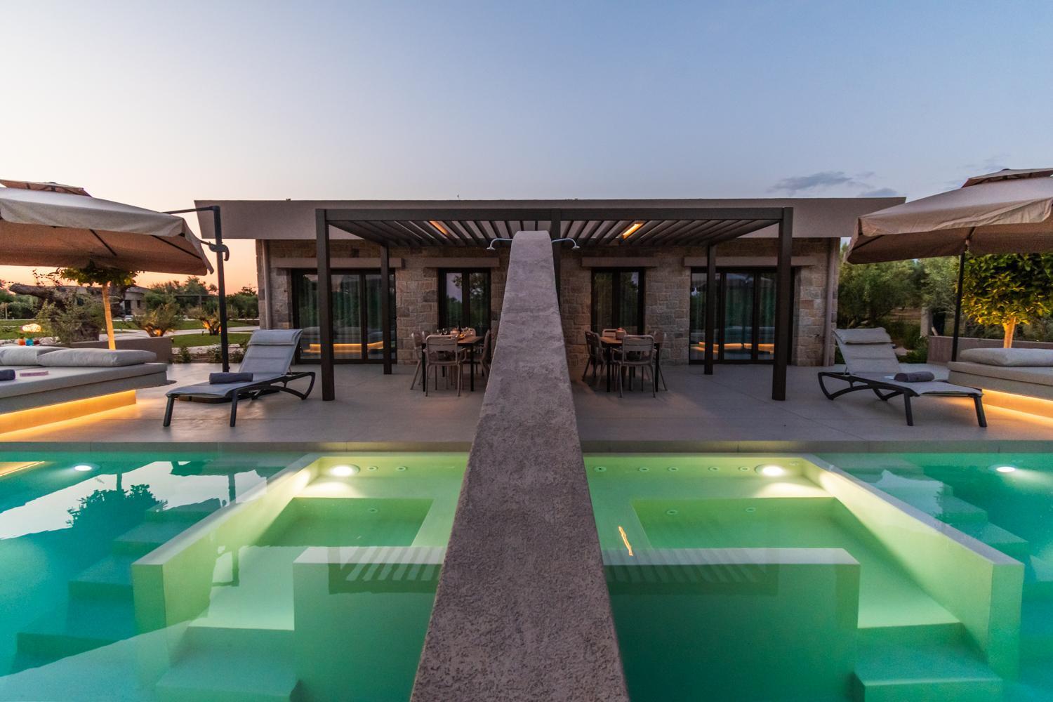 Nestor Luxury Villas Romanos  エクステリア 写真