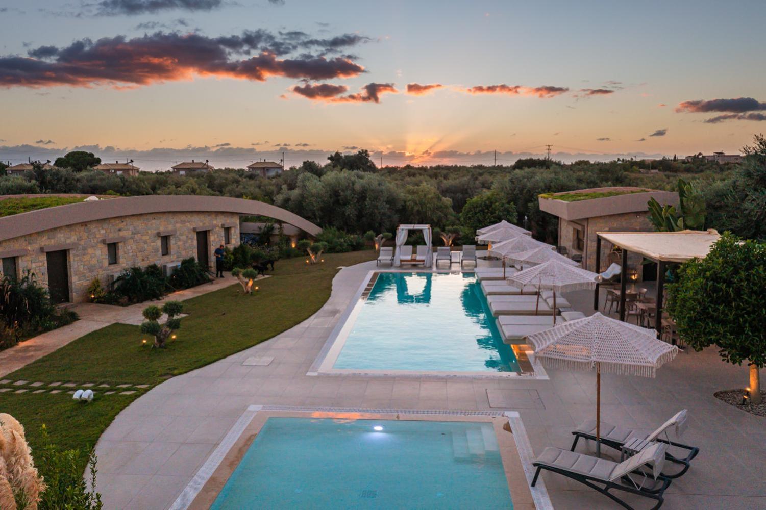 Nestor Luxury Villas Romanos  エクステリア 写真