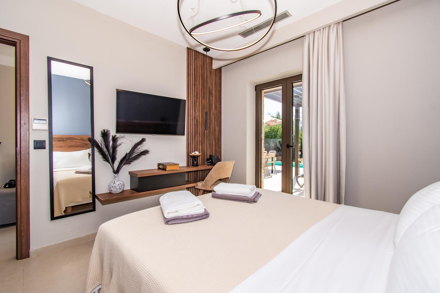 Nestor Luxury Villas Romanos  エクステリア 写真